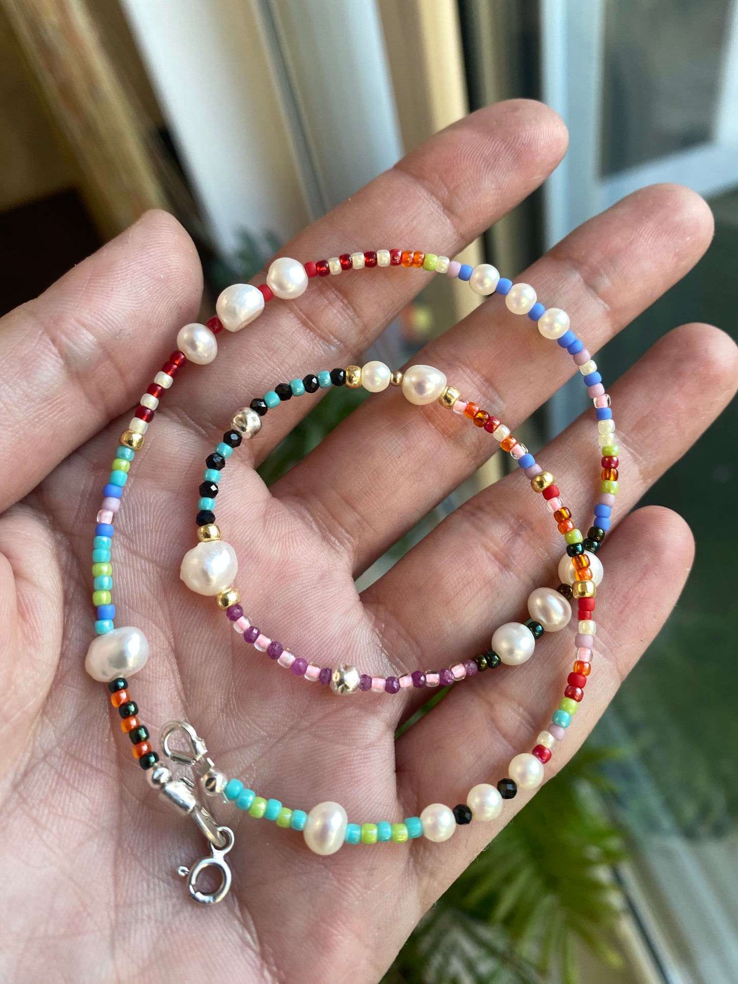 Colier boho - Curcubeu pe piele
