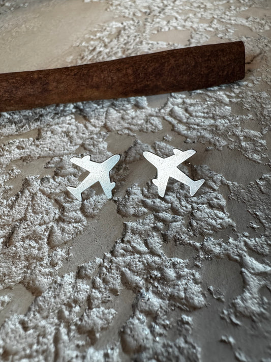 Cercei din argint în formă de avion – Spirit liber și aventură